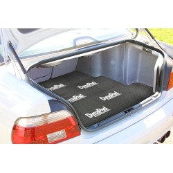 dynapad Dynamat – Redução profunda de ruído e isolamento térmico para veículos.